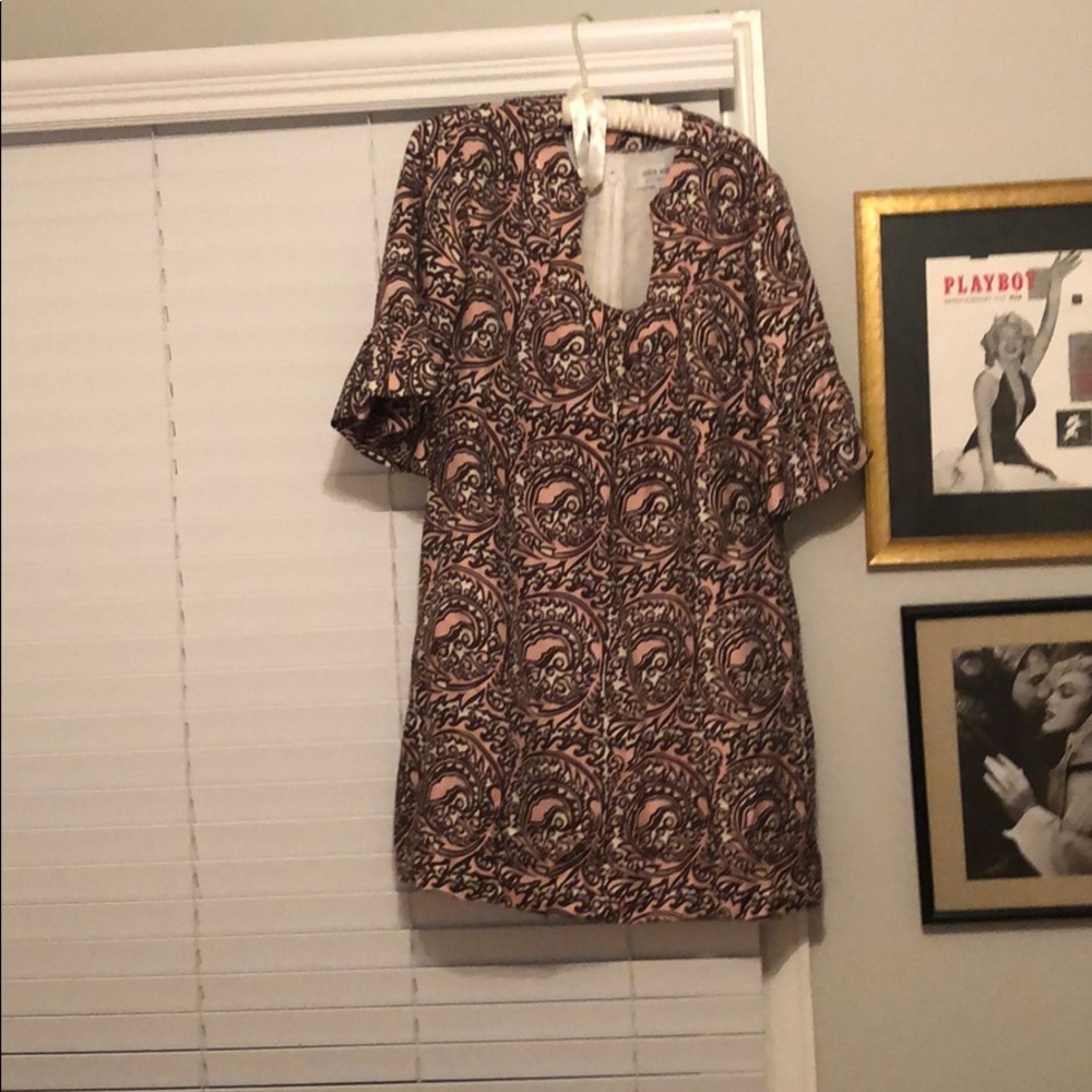 Pattern dress cropped bell sleeves